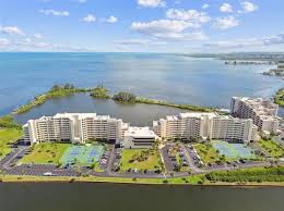 Gulf Island Beach & Tennis Club (HOA)