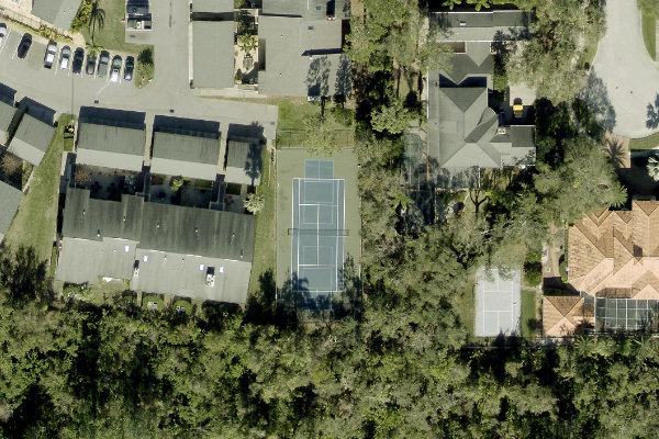 Eagles Glen Condominium Association (HOA)