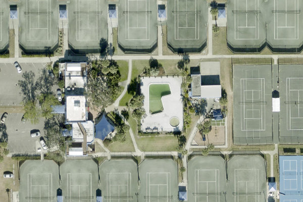 Racquet Club NE